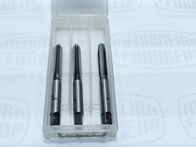 MACHO  1/8  UNC 40 AÇO CARBONO