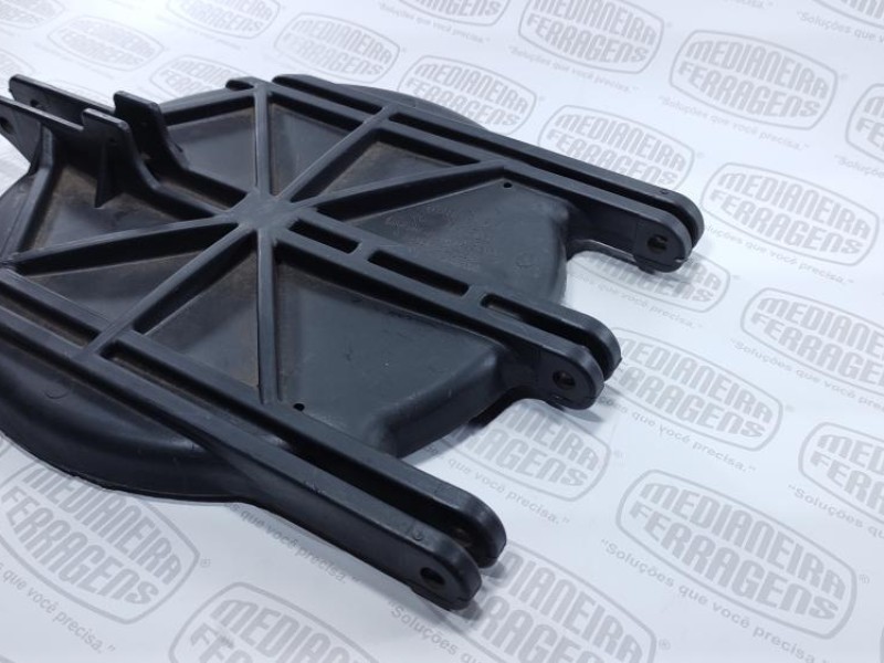 TAMPA DA BOCA DA GRANELEIRA PVC UNIVERSAL