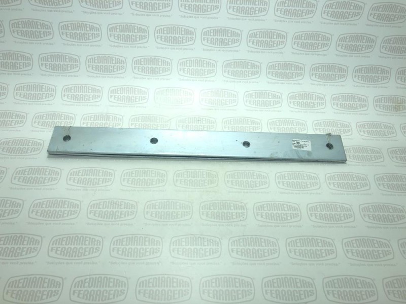 CHAPA RETA 2 X 1/4 X 50 CM 4 FUROS GALVAN NOVA METAL.