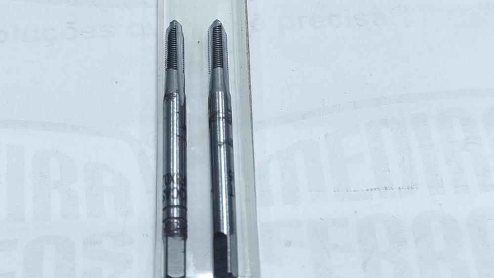 MACHO  1/4  UNC AÇO CARBONO