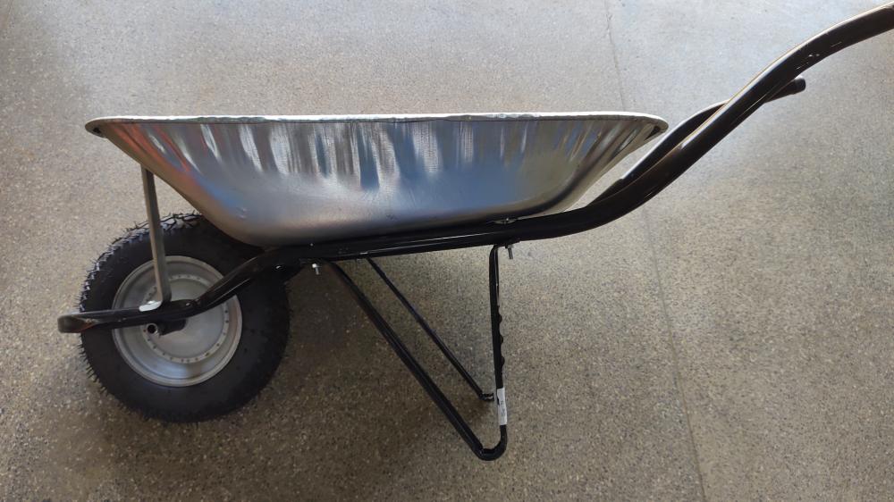 CARRO D MÃO LATA 65 LTS RODA PNEU GALVANIZADO CANAL